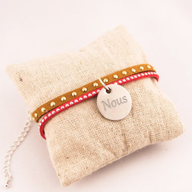 Bracelet Personnalise Suédine Beige & Médaille Gravée