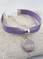 Bracelet Enfant Personnalisé Tissu Pailleté Mauve & Médaille Gravée